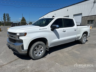 2019 Chevrolet Silverado 1500 4x4 Crew Cab بيك اب