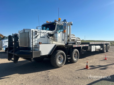 2014 Kenworth C500 Bed Truck