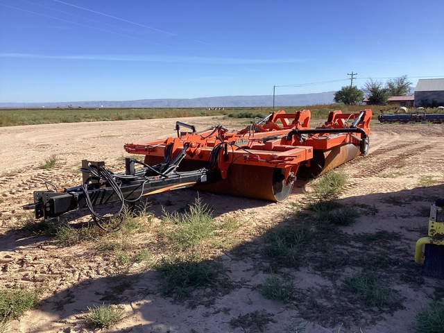 2021 (unverified) Peters Manufacturing LR36-40 Land Roller 2021 (unverified) Peters Manufacturing LR36-40 Land Roller