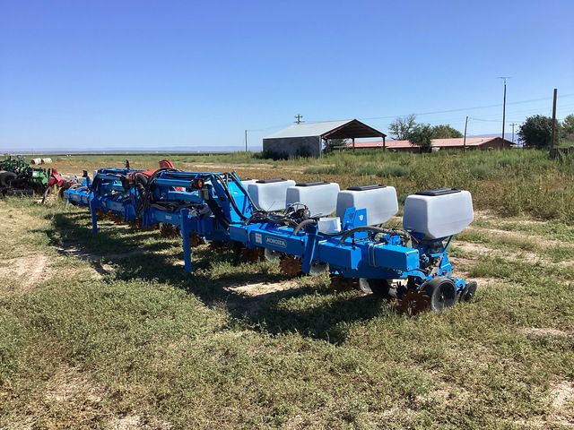 Monosem 12 Row Planter Monosem 12 Row Planter