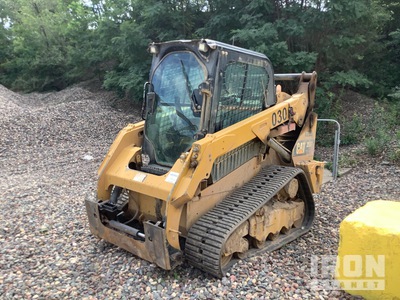 2018 Cat 259D Two-Speed Chargeuse à direction à glissement (Inoperable)