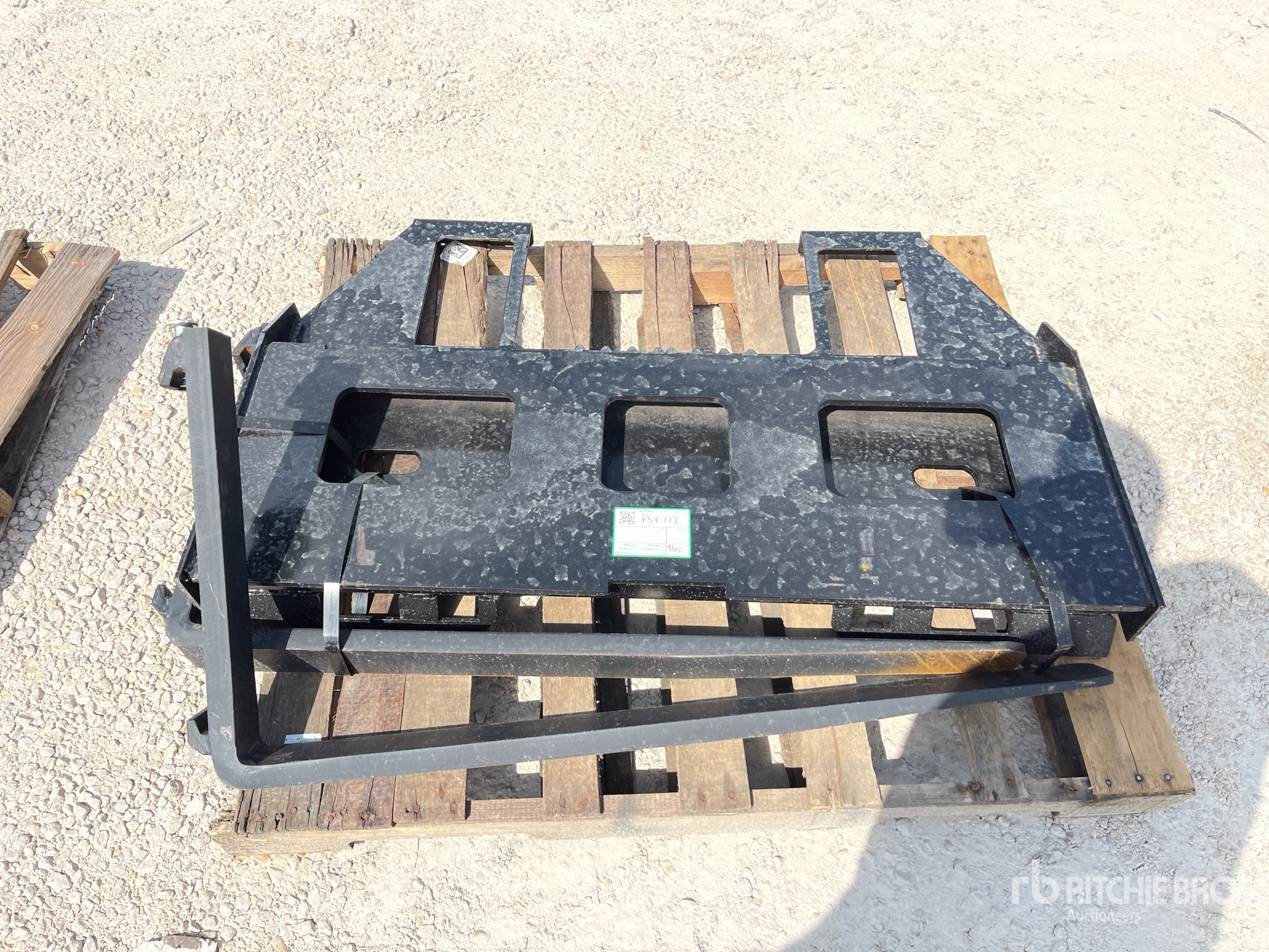 2025 Kit Containers QT-45-FF-42 Skid Steer Forks