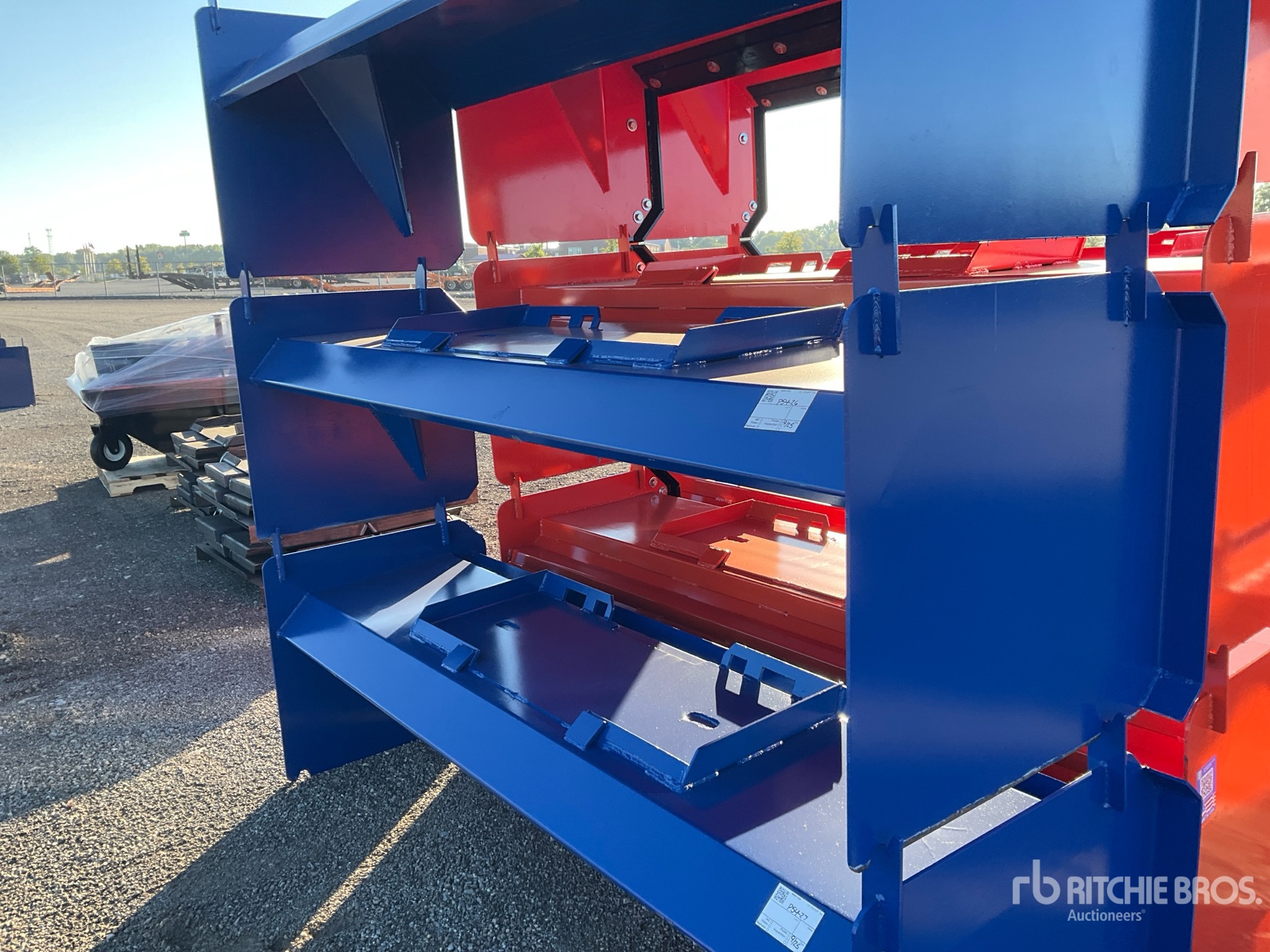 2025 Kit Containers QT-SPE-8-23 スキッドステア付属部品