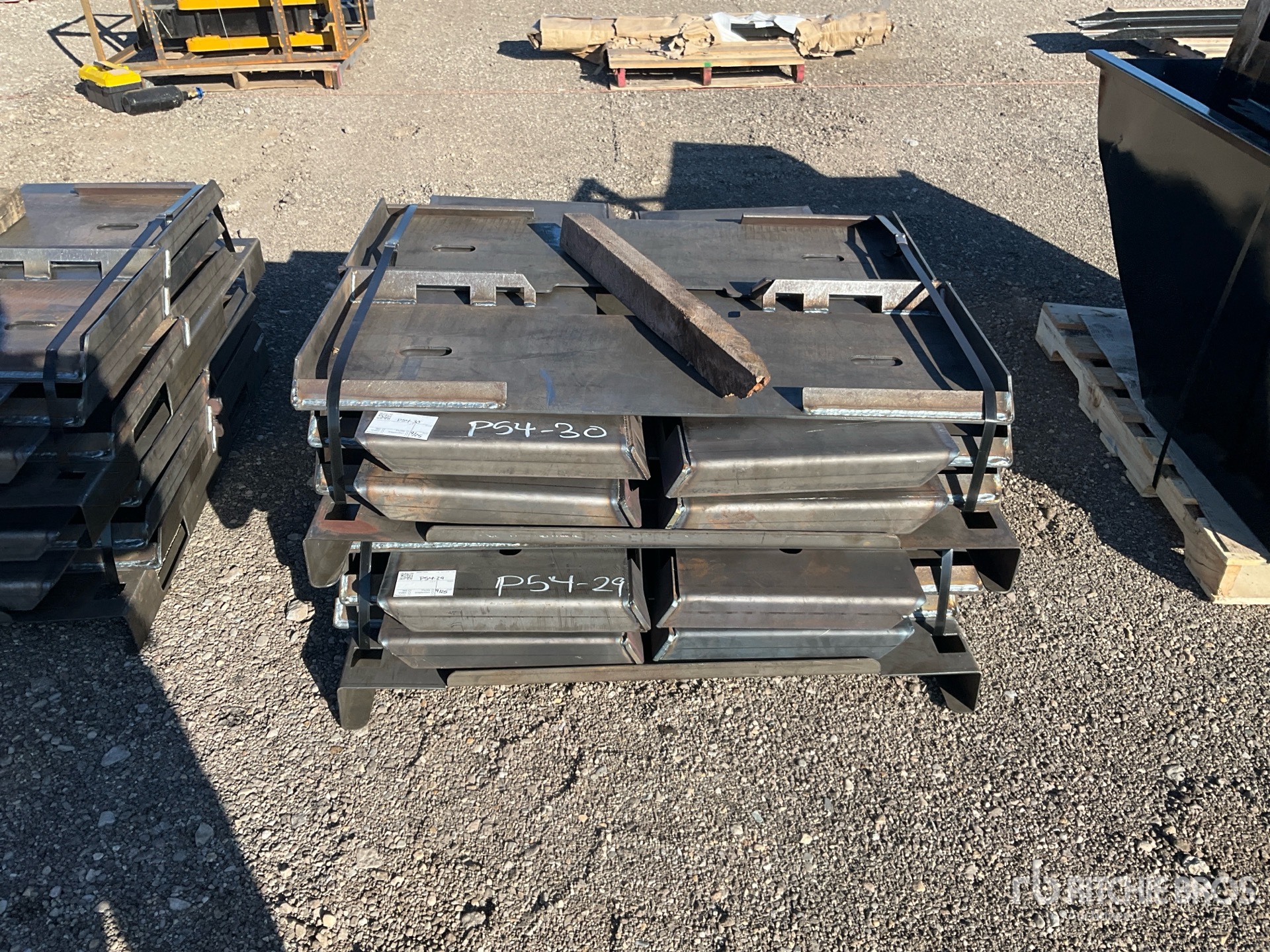 2025 Kit Containers QT-F-BLANK Skid Steer Attachment Mounting Plate