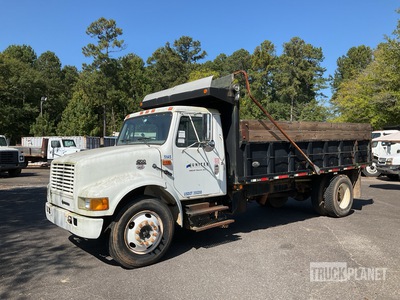 1999 International 4700 4x2 S/A-kiepwagen