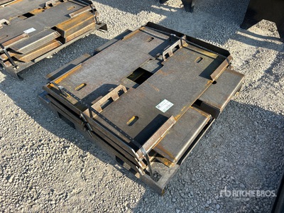 Quantity of (10) 2025 Kit Containers QT-F-BLANK Skid Steer Attachment Mounting Plate (Unused)