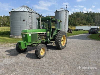 1980 John Deere 3140 2WD Tractor
