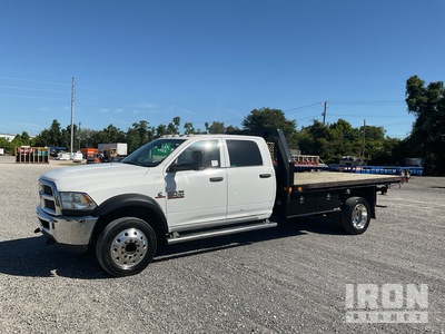 2015 Ram 4500 4500 Heavy Duty 4x2 Crew Cab Flatbed truck Camion à Plateau