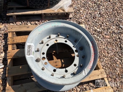 Oshkosh 3KK567 Wheel