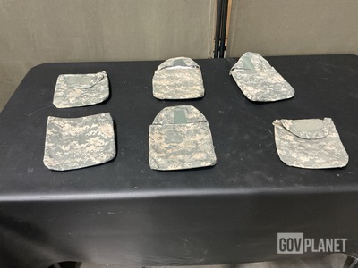 (910) Side Plate Pouches