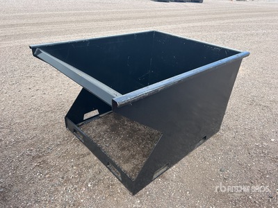 2025 Kit Containers 1.5YFT-SDH 62 in 1.5 cyd Skid Steer Dump Hopper