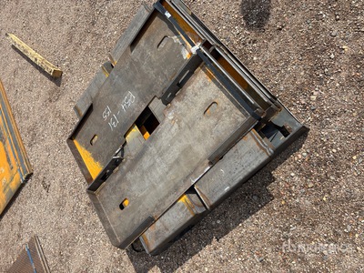2025 Kit Containers QT-F-BLANK Montageplatte für Kompaktlader-Anbaugerät