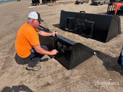 2025 Kit Containers QT-DB-S90 Pala para Minicargadora