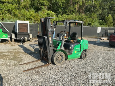 2013 Mitsubishi FD25N Pneumatic Tire Forklift