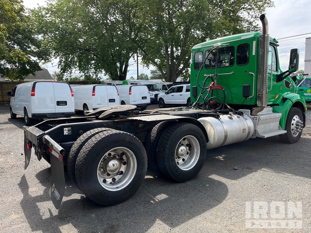 CAMIóN 2016 PETERBILT