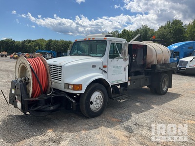 1999 International 4700 4x2 4x2 Sewer Cleaner Truck