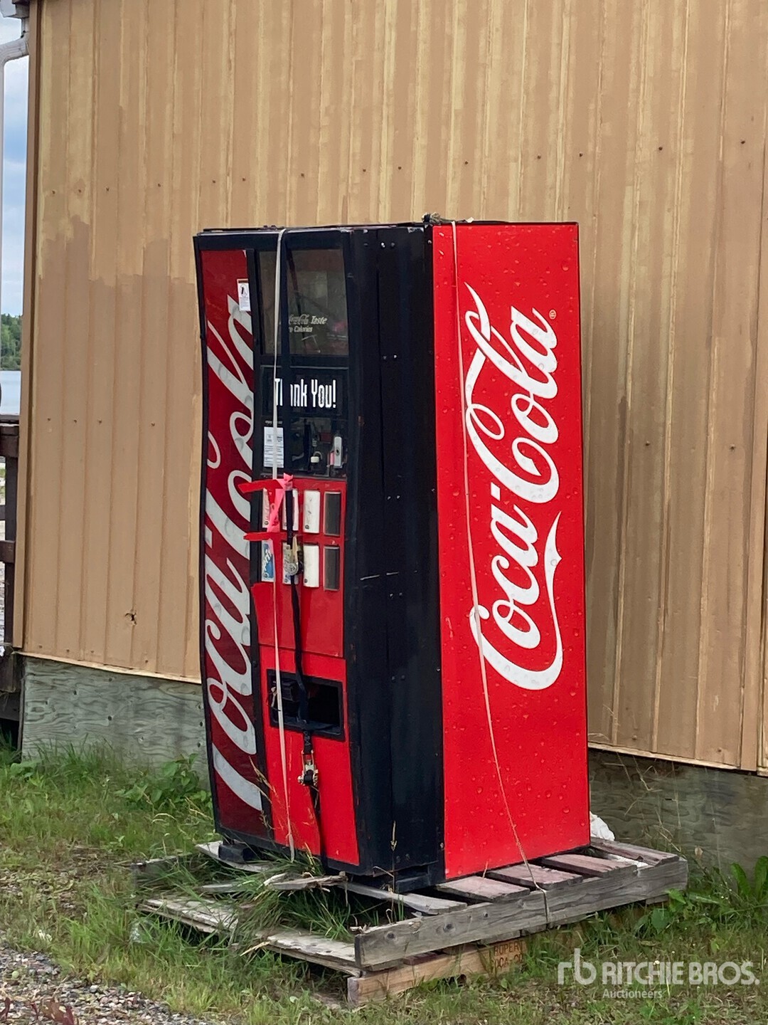 CocaCola Pop Machine Beverage Dispenser