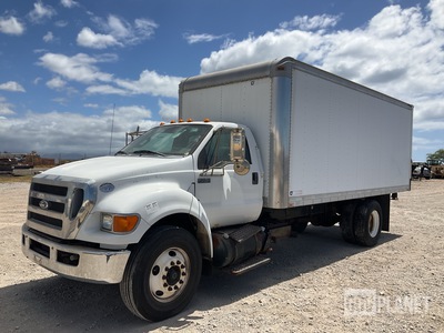 2011 Ford F-750 Super Duty Van Truck