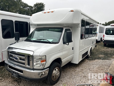2017 Ford E-350 4x2 5-Seat Transit Autobus (Inoperable)
