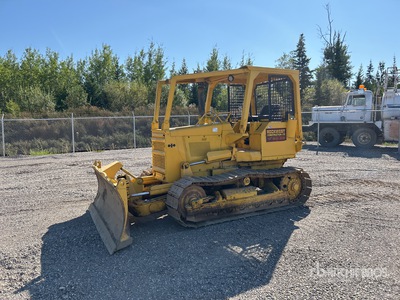 1990 Komatsu D37E2 Crawler Dozer