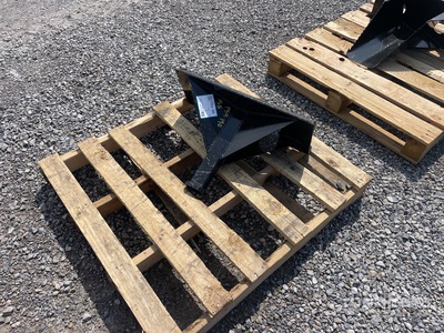 2025 Kit Containers QT-TM Mini Skid Steer Hitch Receiver (Unused)