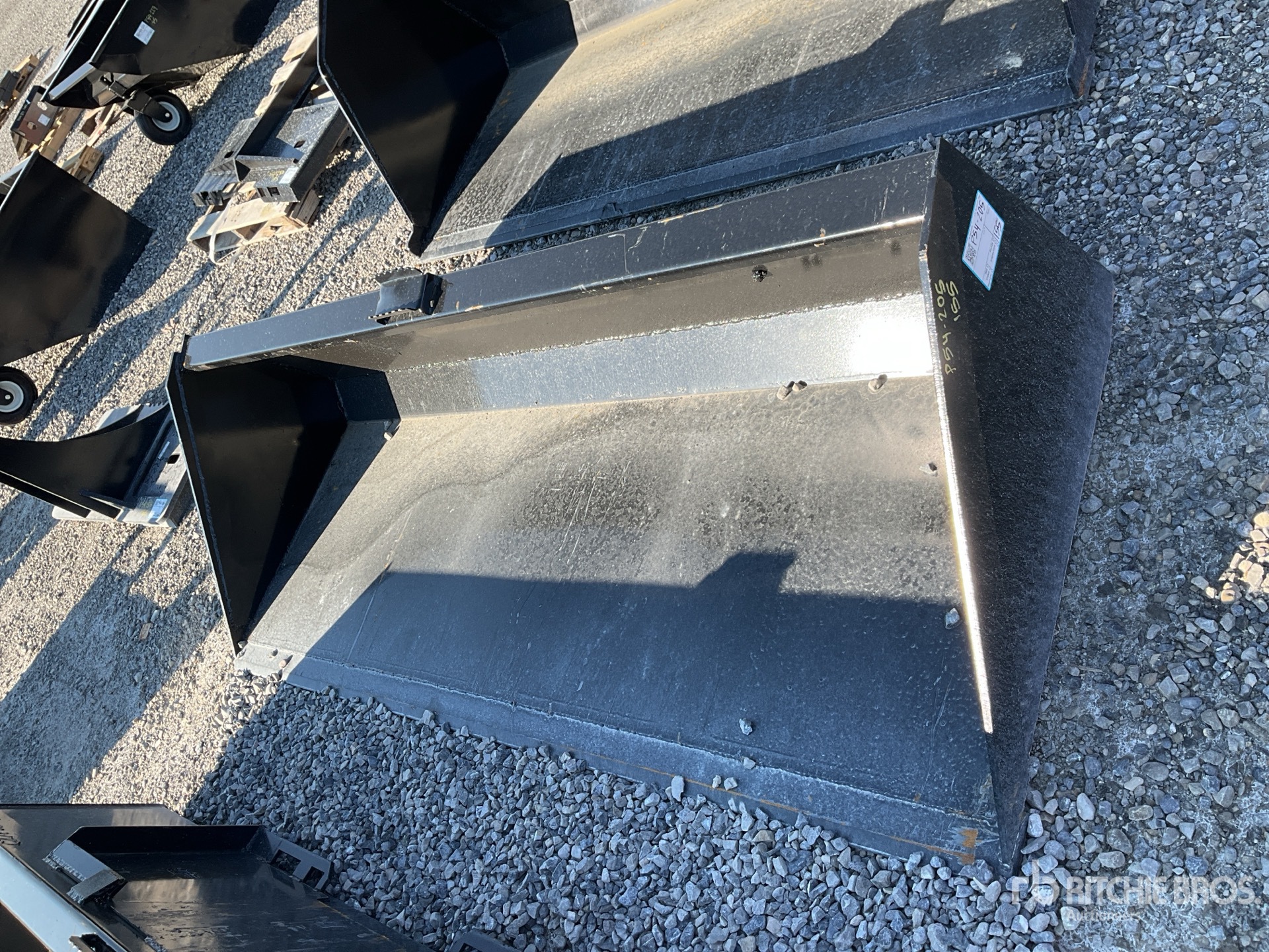 2025 Kit Containers QT-DB-S90 Skid Steer Bucket