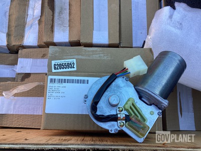 (138) General Dynamics R0083131 Windshield Wiper Motors