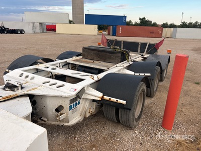 2013 XL XL60MB Tri/A Booster Axle