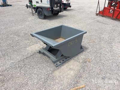 Skid Steer Dump Hopper
