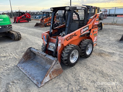 2019 Gehl R105 شاحنة جرافة