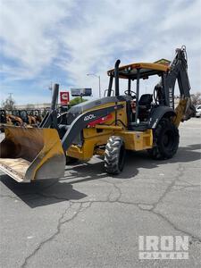 2016 John Deere 410L 4x4 Graaflaadmachine