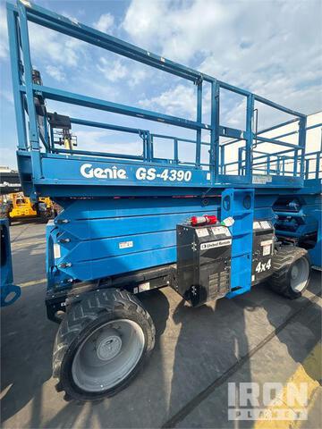 ELEVADOR TIJERA GENIE GS4390RTROUGHTERRAIN