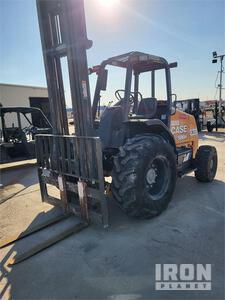 2018 Case 586H Rough Terrain Forklift