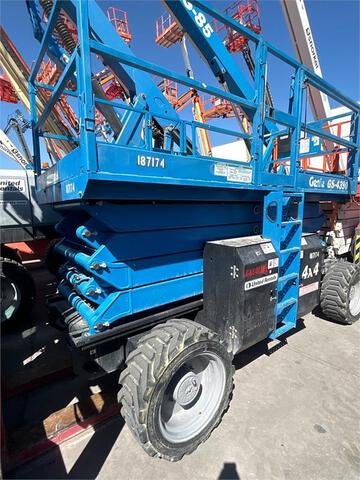 2017 Genie GS-4390 RT Rough Terrain Scissor Lift