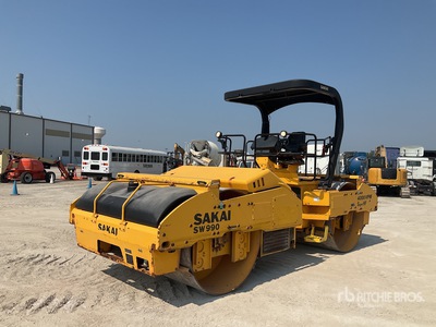 2014 Sakai SW990 Double Drum Roller