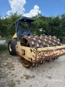 Bomag BW211PD-3 Zagęszczarka bębnowa