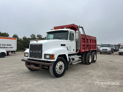 1993 Mack CH613 6x4 T/A Dump Truck