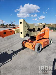 2014 JLG E400AJP Plataformas Elevadoras Articuladas