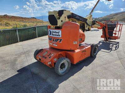 2014 JLG E400AJP Articulating Articulating Boom Lift