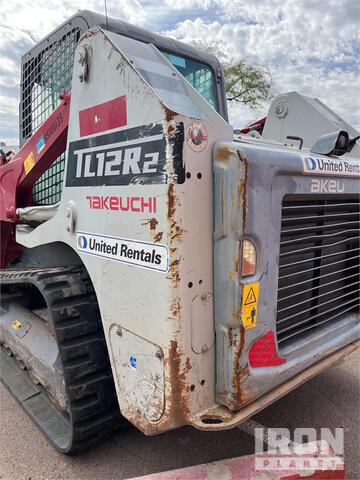 MINI CARGADOR SOBRE ORUGAS 2017 TAKEUCHI TL12R2CR