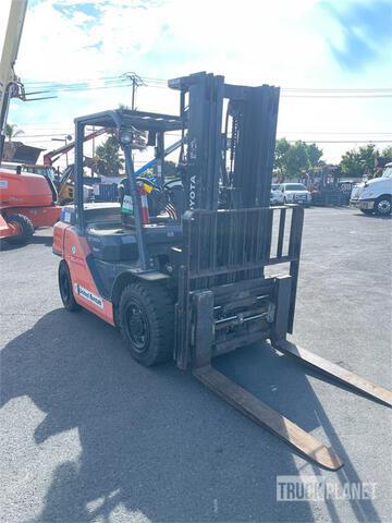 MONTACARGAS TOYOTA 8FD35U