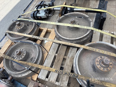Quantity of Idlers, Rollers, Segments Pièces divers