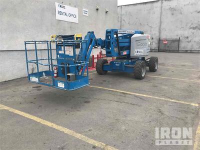 2013 Genie Z-45/25J IC Articulating Articulating Boom Lift