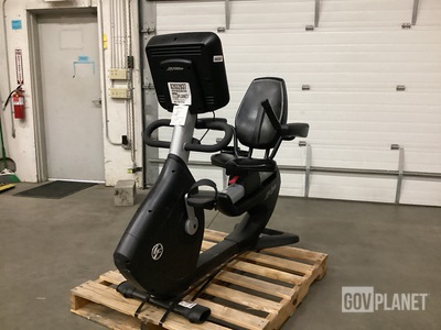 Life Fitness 95RS Recumbent Bike