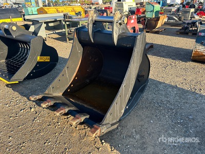 Hensley 42 in Q/C Excavator Bucket (Unused)