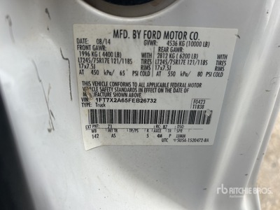 2015 Ford F-250 XL 4x2 Extended Cab Pickup