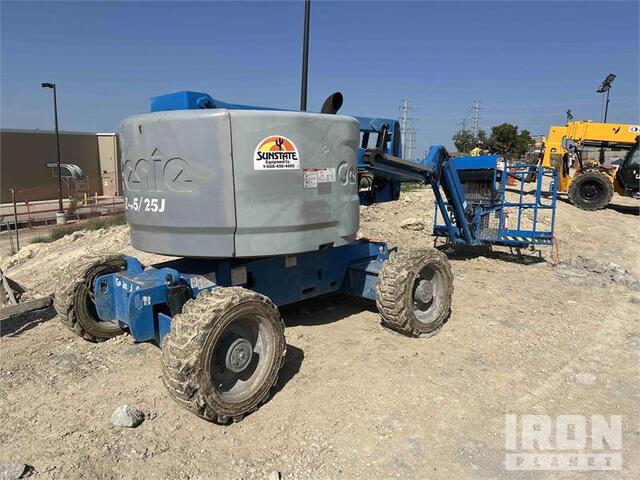 ELEVADOR ARTICULADO 2015 GENIE Z4525JRT