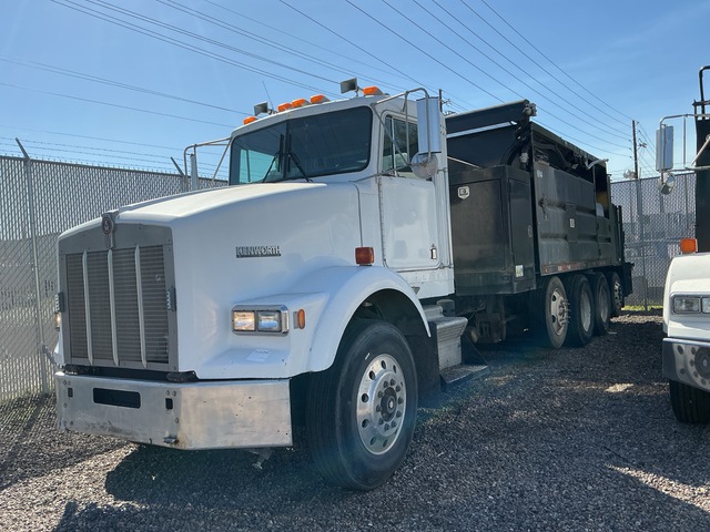1990 Kenworth T800 10x4 Pothole Patcher 1990 Kenworth T800 10x4 Pothole Patcher