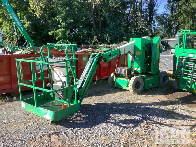 ELEVADOR ARTICULADO 2015 JLG E300AJ