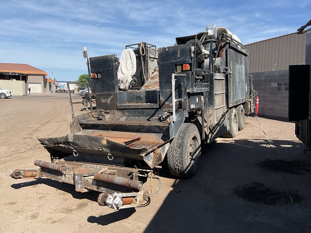 Bergkamp M1 Wheel Continuous Asphalt Paver